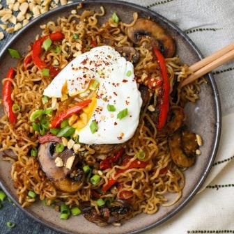 Ramen Noodles with Spicy Sauce - Healthyish Foods