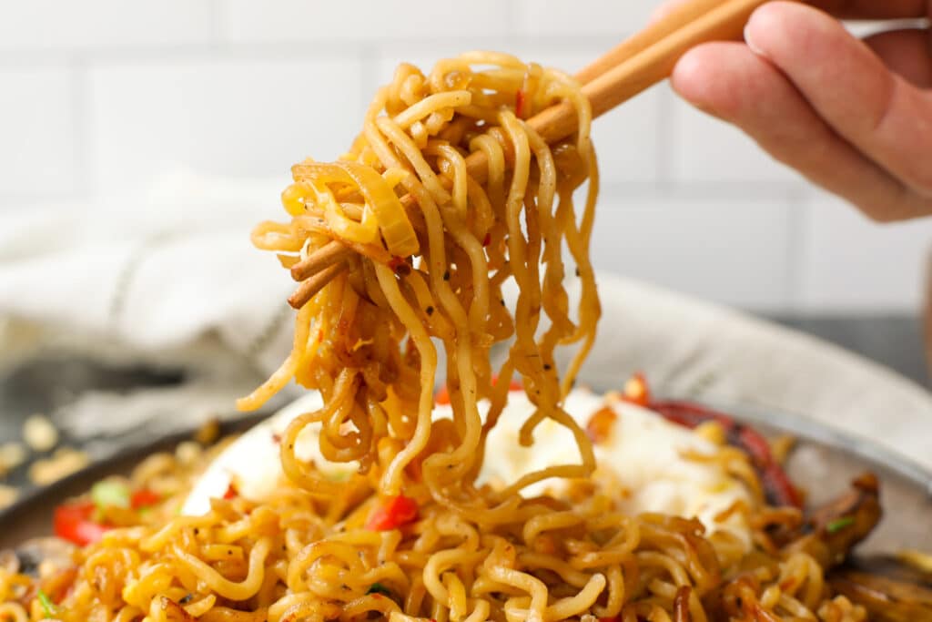 Ramen Noodles with Spicy Sauce - Healthyish Foods