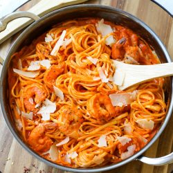 Shrimp Linguini with Roasted Red Pepper Sauce – Healthyish Foods