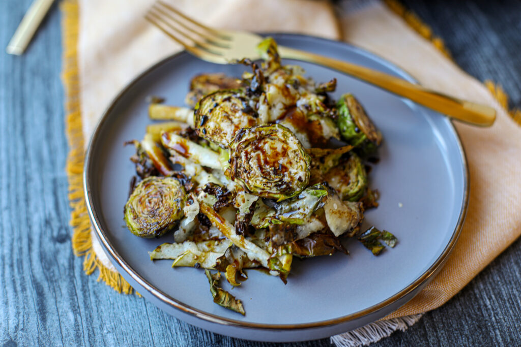 Roasted Brussel Sprouts, Green Apple and Balsamic Glaze – Healthyish Foods