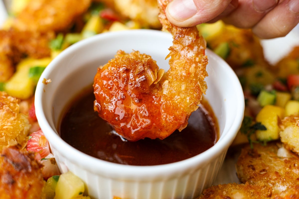 Coconut Shrimp with Honey Sriracha Sauce – Healthyish Foods