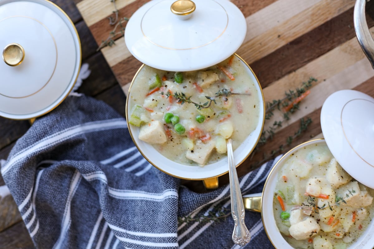 Healthy Chicken Pot Pie Soup – Healthyish Foods