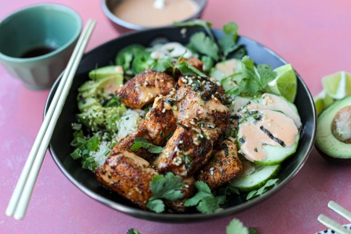 Spicy Salmon Roll Bowls - Healthyish Foods