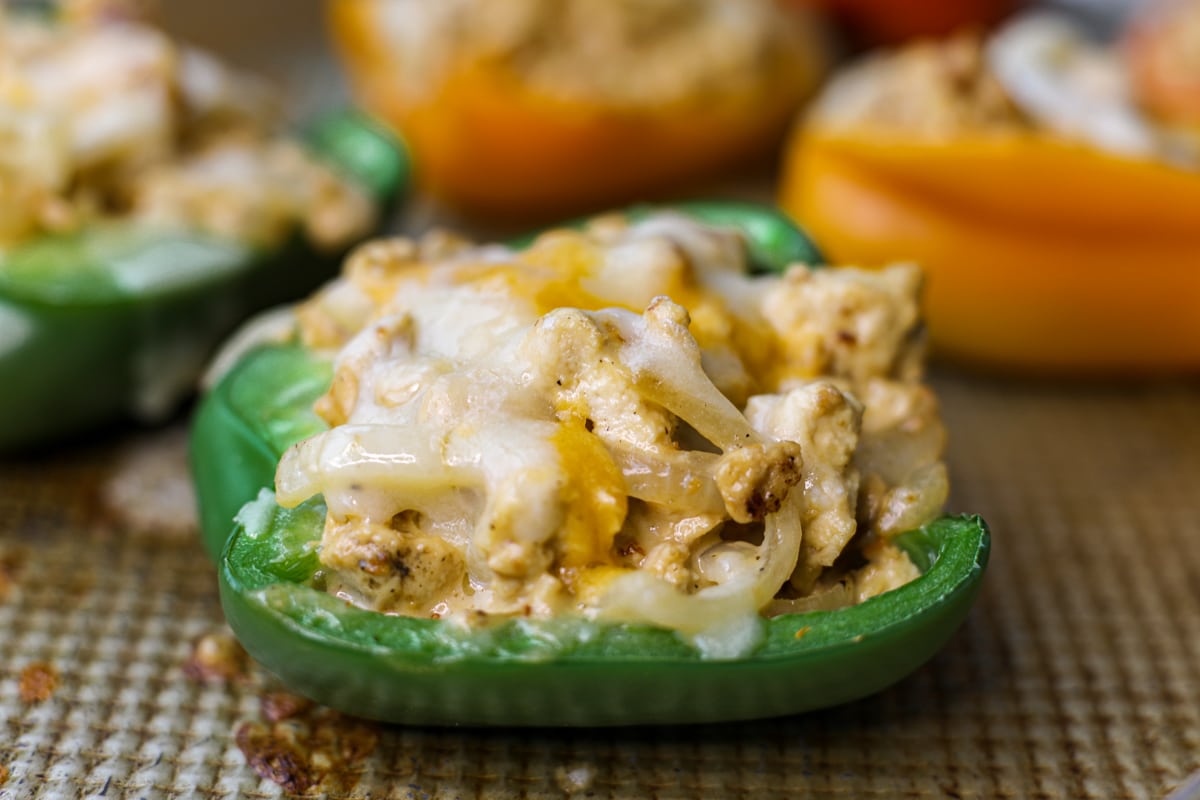 Chicken Philly Cheesesteak Stuffed Peppers – Healthyish Foods