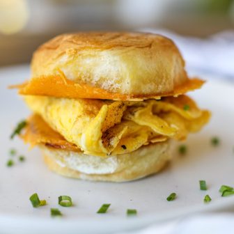 Cheesy Bread Breakfast Sandwich – Healthyish Foods