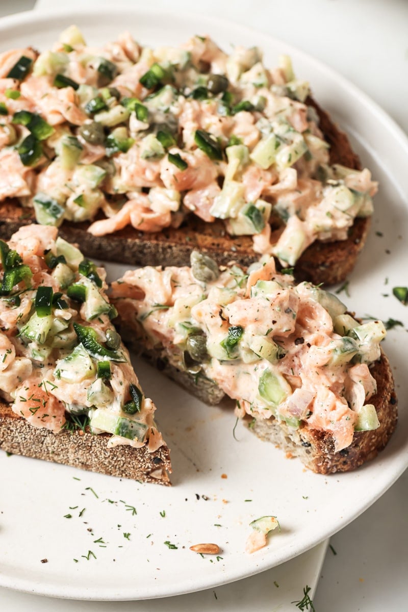 creamy smoked salmon salad recipe. 