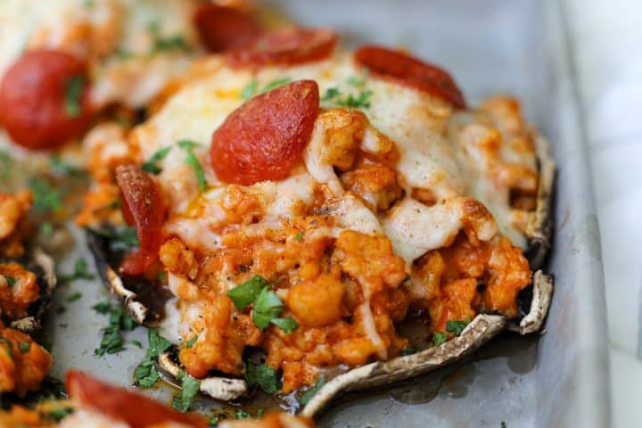 Portobello Mushroom Pizzas with Chicken – Healthyish Foods