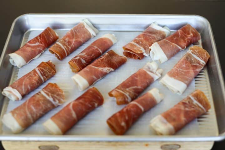 prosciutto rolled up with cheese.