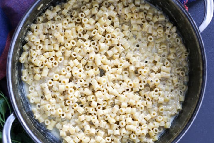 Creamy Cacio e Pepe Ditalini Pasta (One Pan) – Healthyish Foods